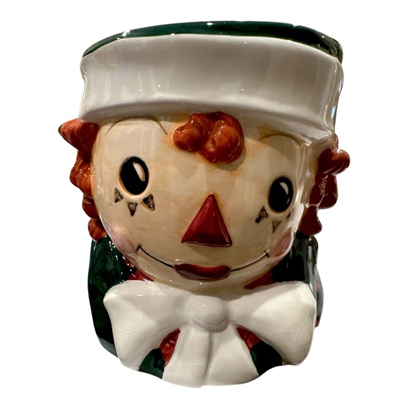 Raggedy Andy 1998 Sakura Hand Painted Coffee Mug - Picture 8 of 11